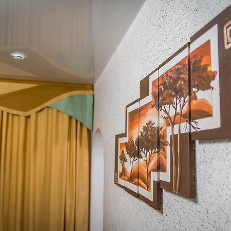 Cherniy Mys Hotel Surgut Dış mekan fotoğraf